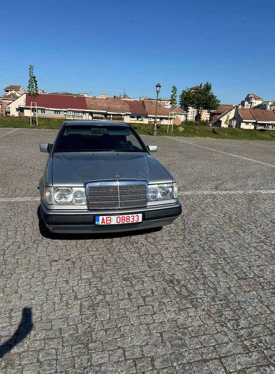 Mercedes-Benz W124