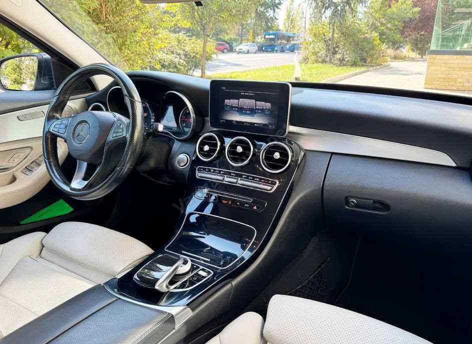 Mercedes-Benz C