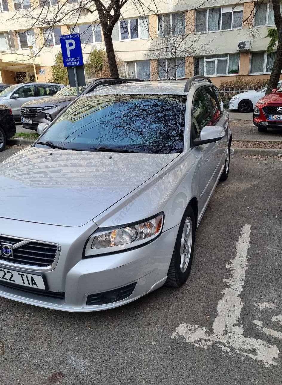 Volvo V50