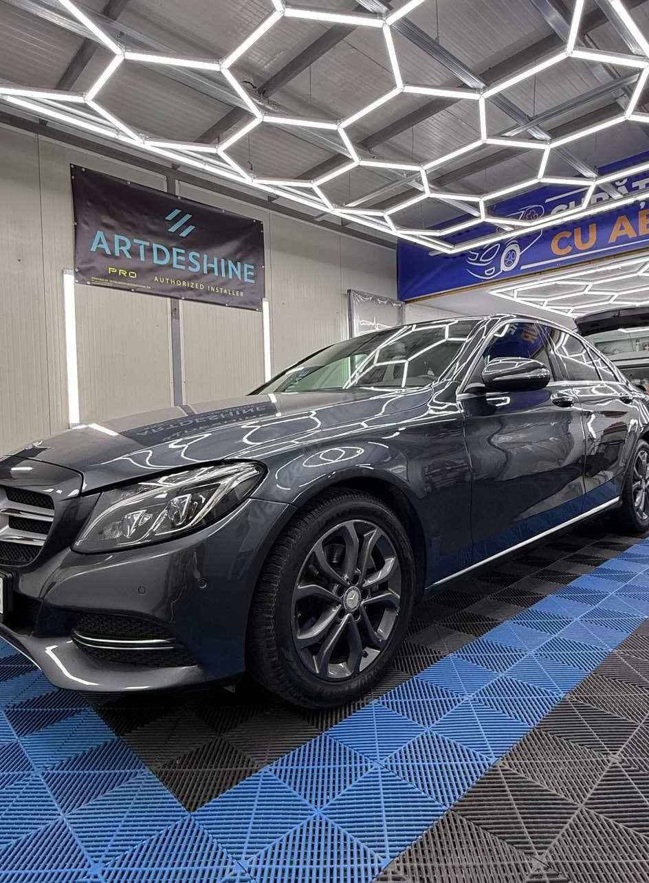 Mercedes-Benz C