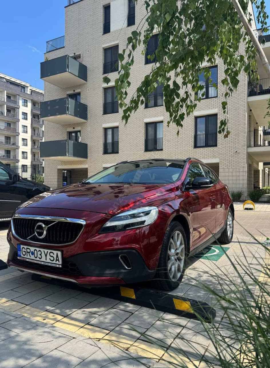 Volvo V40