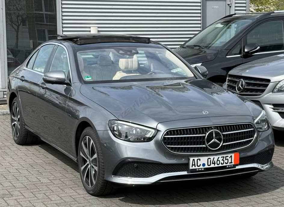 Mercedes-Benz E