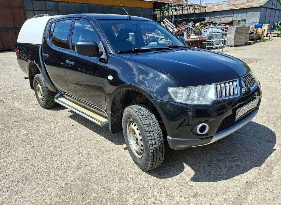 Mitsubishi L200
