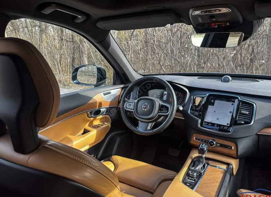 Volvo XC 90