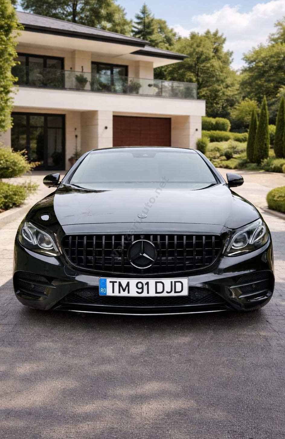 Mercedes-Benz E