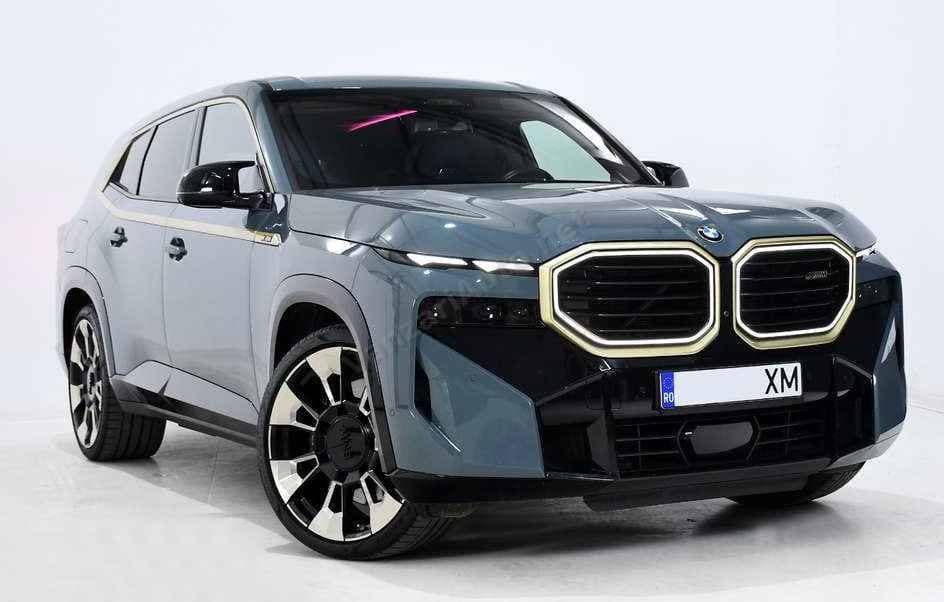 BMW XM