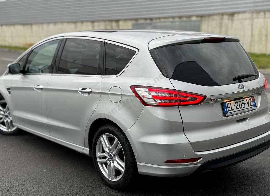 Ford S-Max