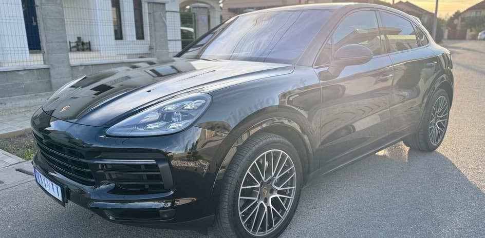 Porsche Cayenne Coupe