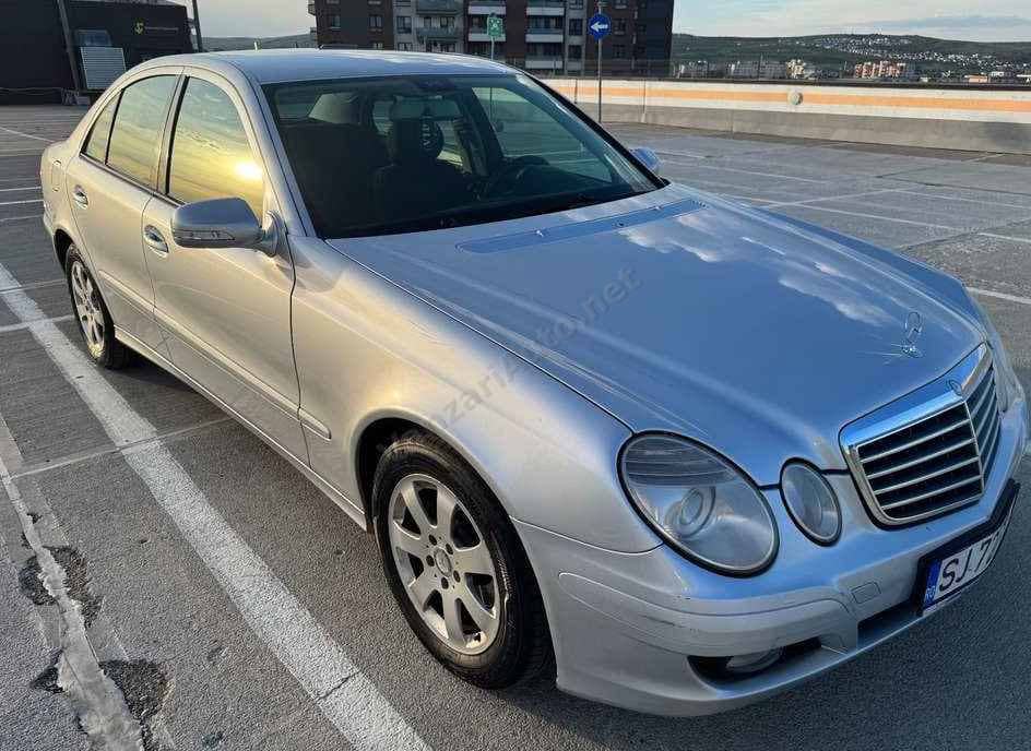 Mercedes-Benz E