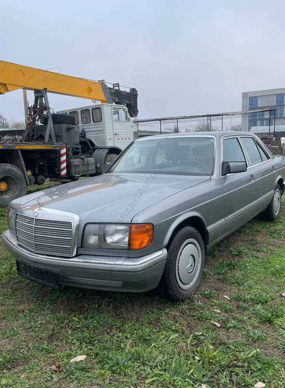 Mercedes-Benz W126