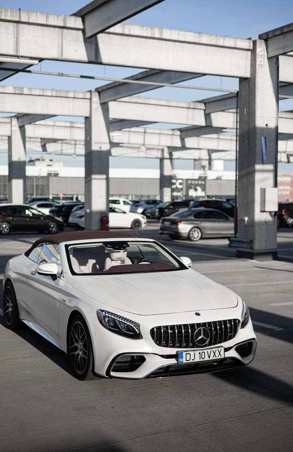 Mercedes-Benz S
