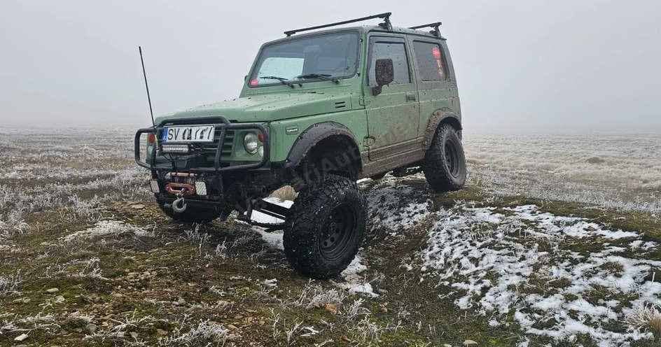 Suzuki Samurai