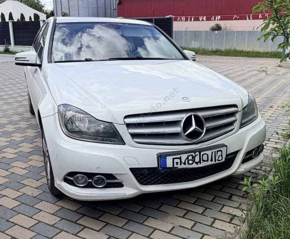 Mercedes-Benz C