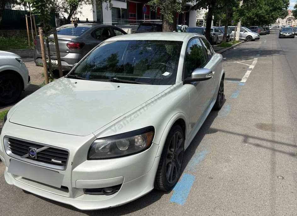 Volvo C30