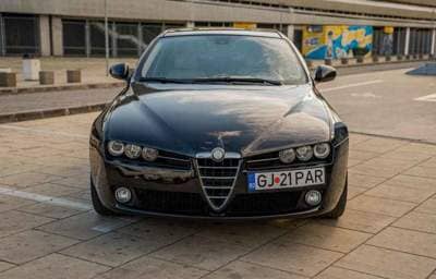 Alfa Romeo 159