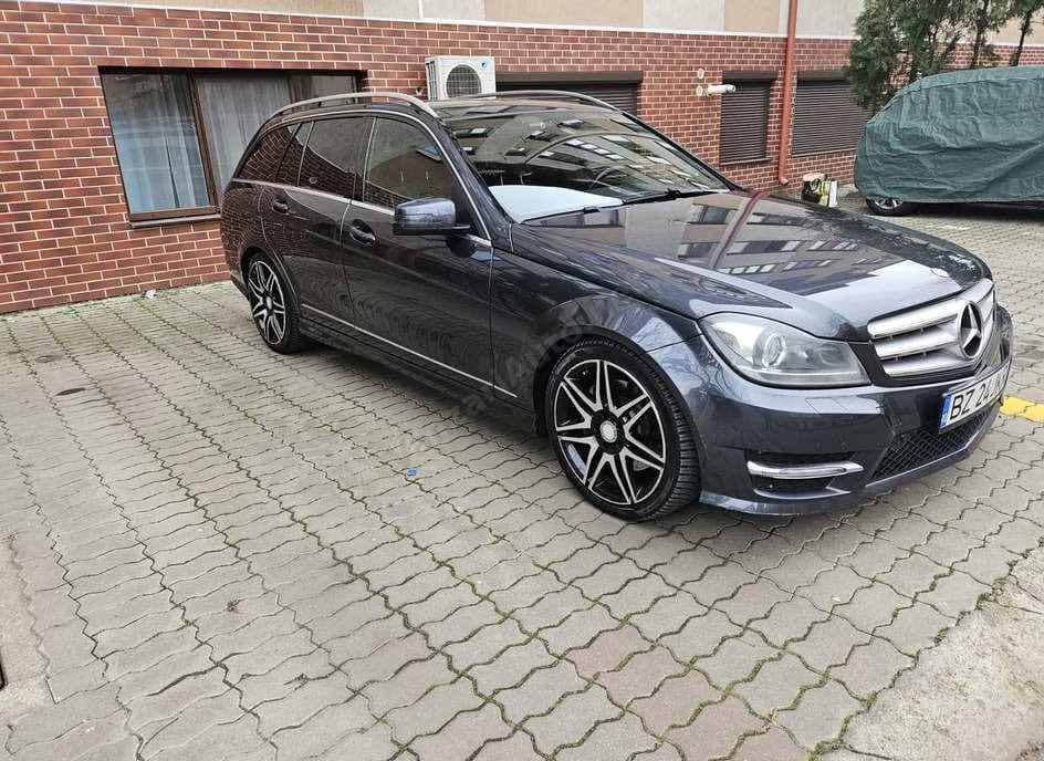 Mercedes-Benz C