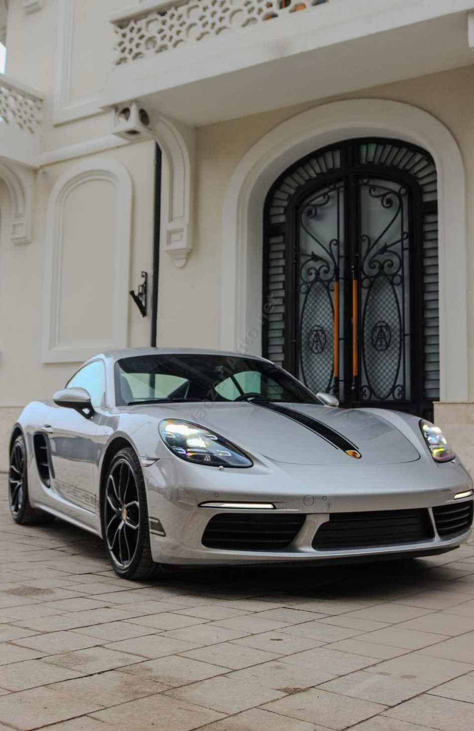 Porsche Cayman
