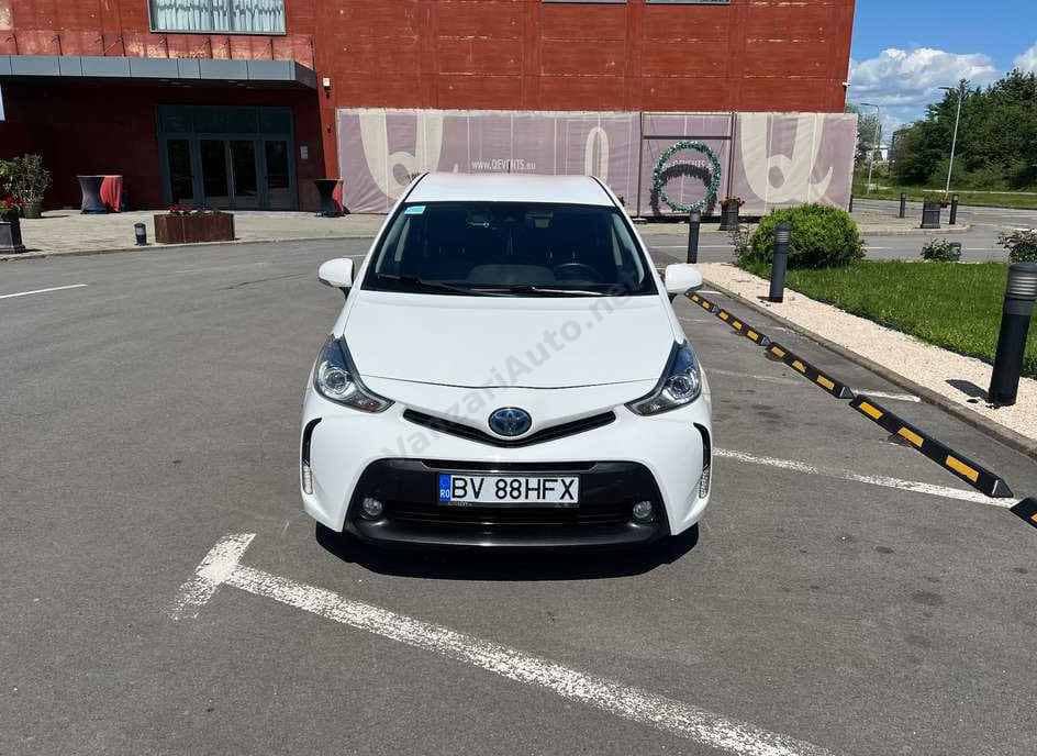 Toyota Prius+