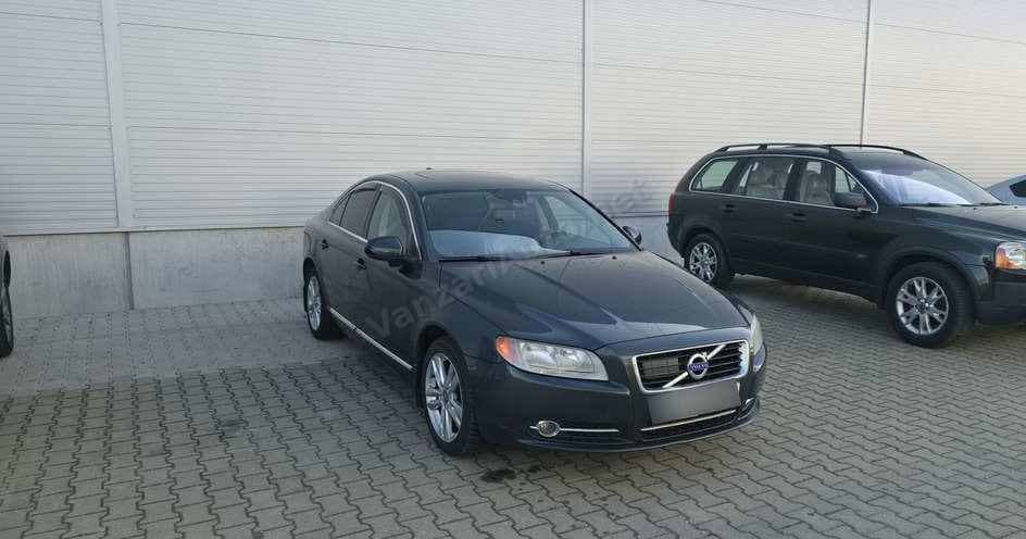 Volvo S80