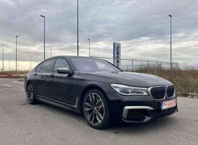 BMW M7