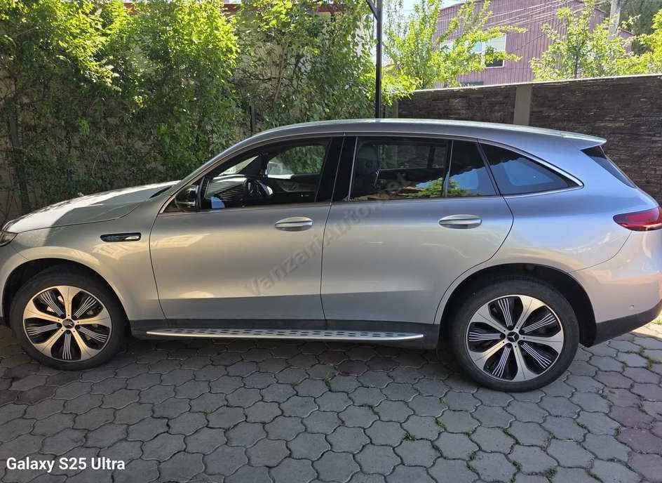 Mercedes-Benz EQC