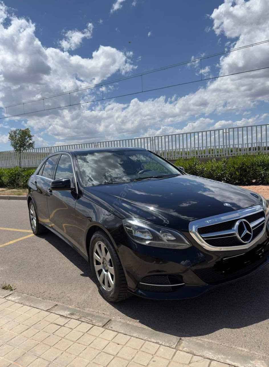 Mercedes-Benz E