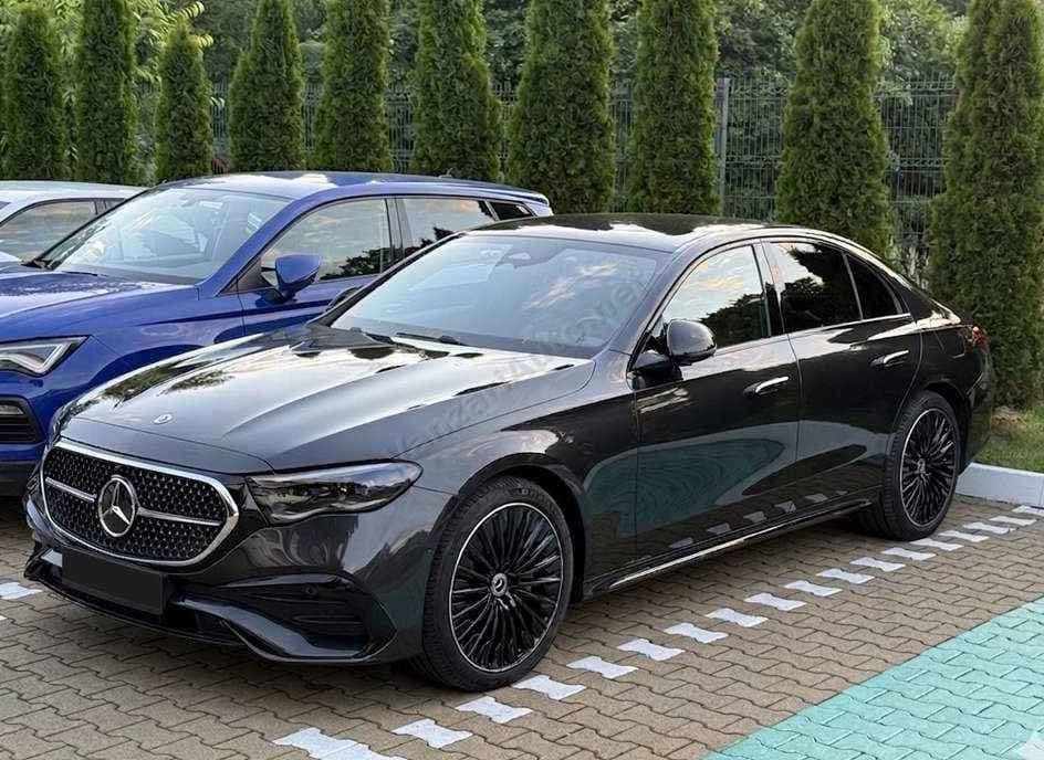 Mercedes-Benz E