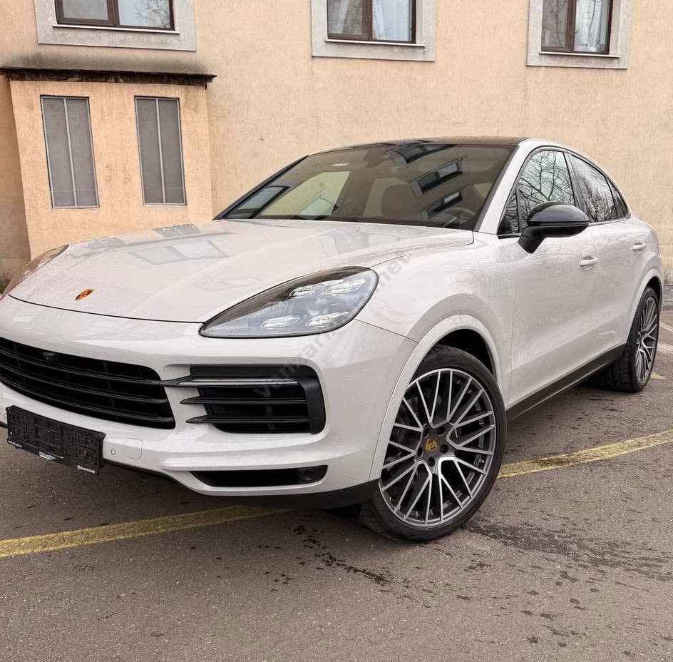 Porsche Cayenne Coupe
