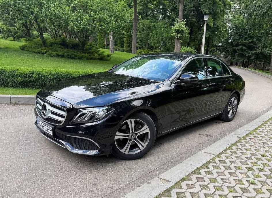 Mercedes-Benz E