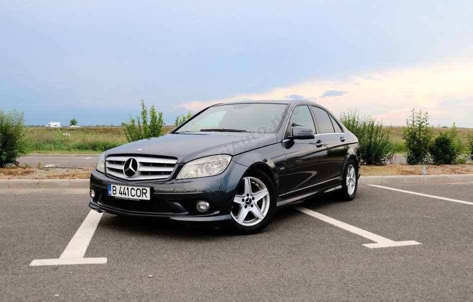 Mercedes-Benz C
