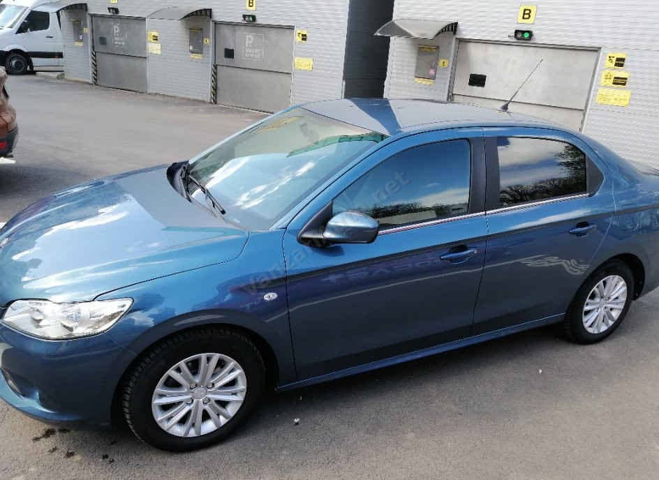Peugeot 301