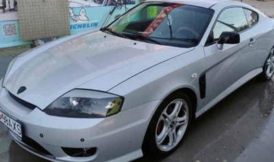 Hyundai Coupe