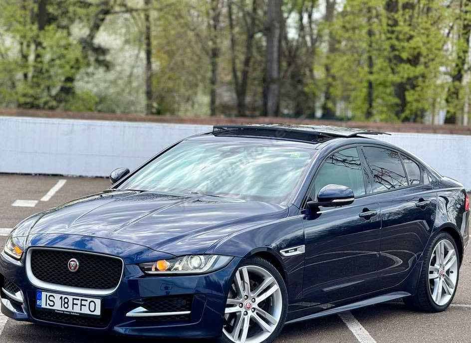 Jaguar XE