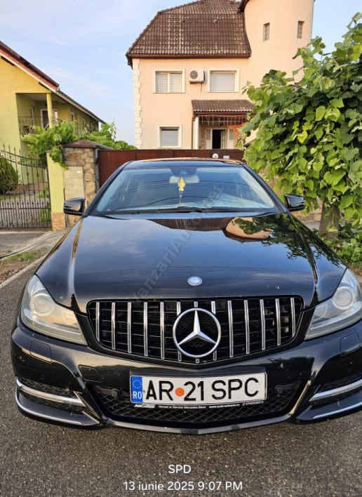 Mercedes-Benz C