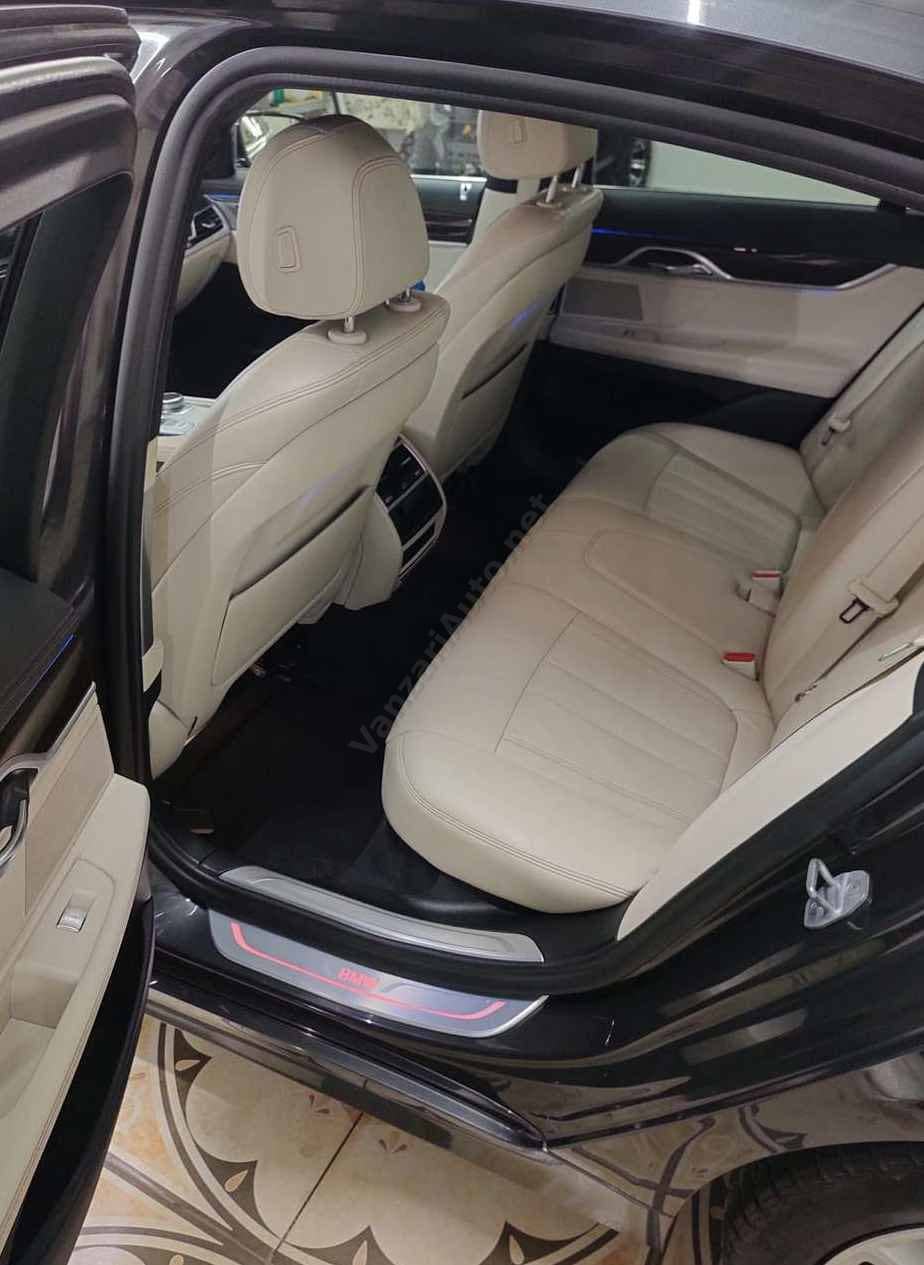 BMW Seria 7