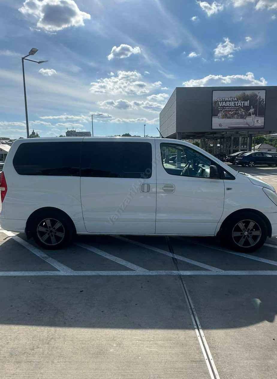 Hyundai H-1