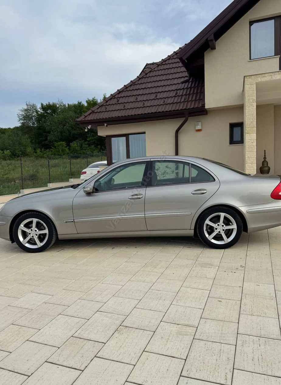 Mercedes-Benz E