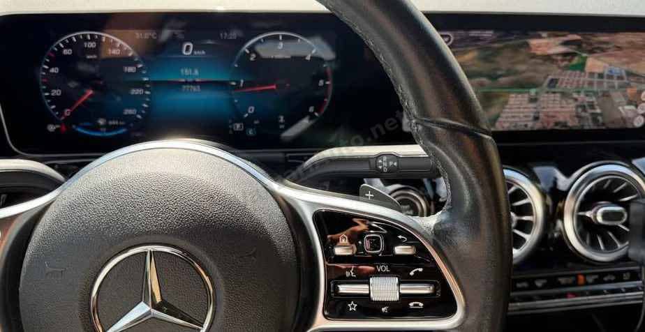 Mercedes-Benz B