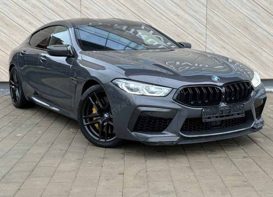BMW M8