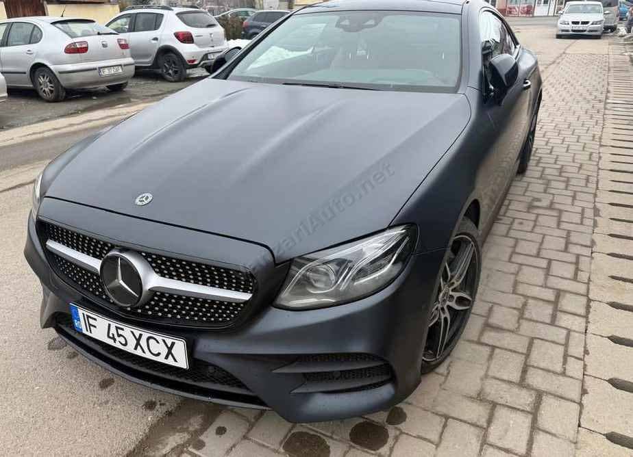 Mercedes-Benz E
