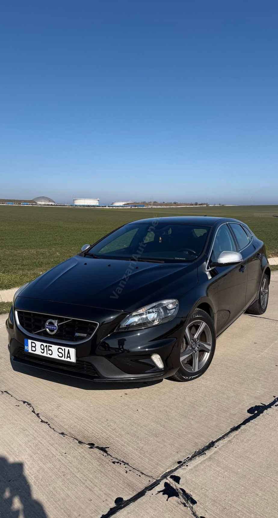 Volvo V40