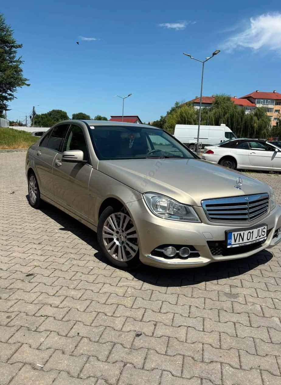 Mercedes-Benz C