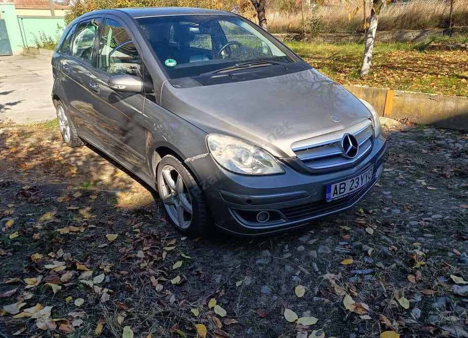 Mercedes-Benz B