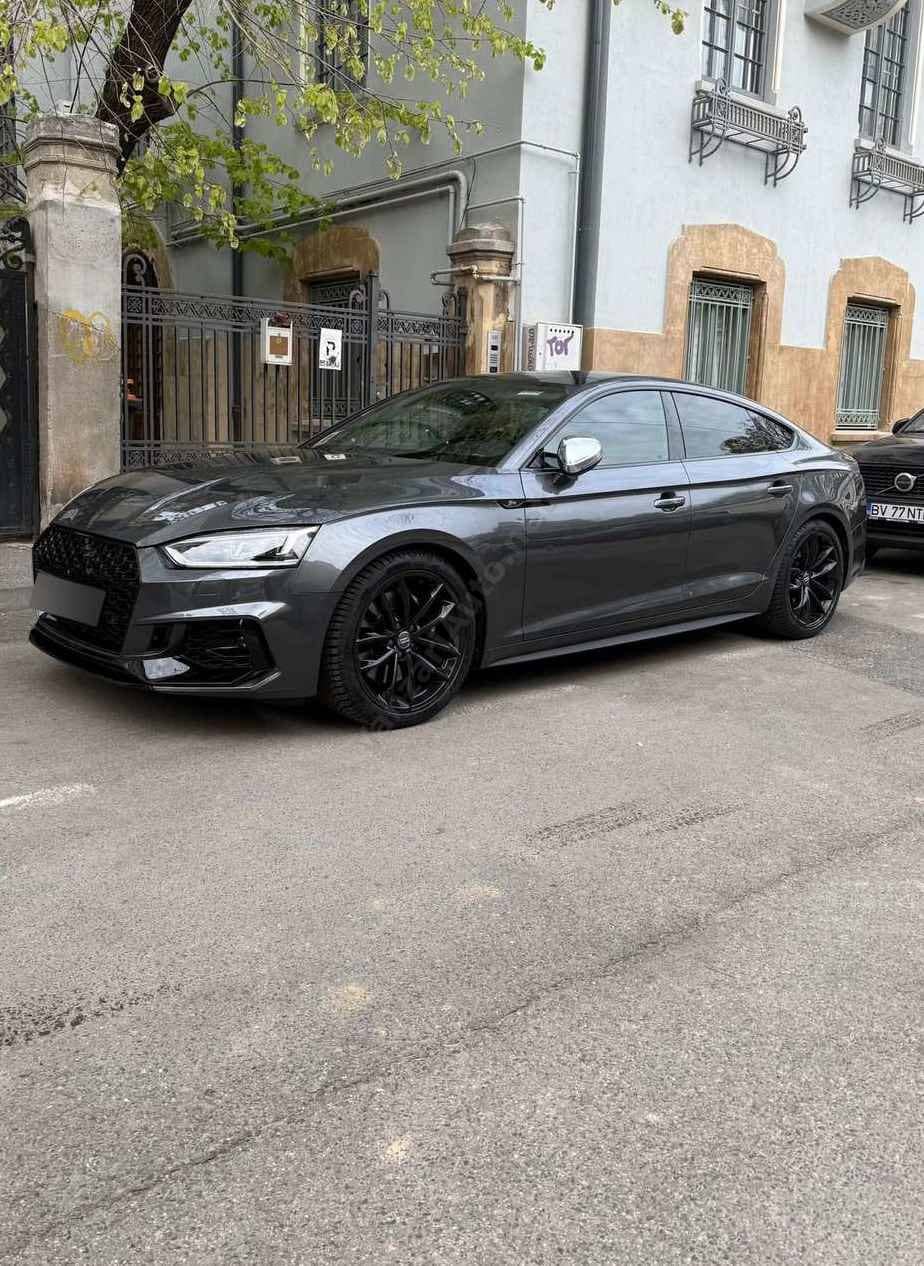 Audi S5
