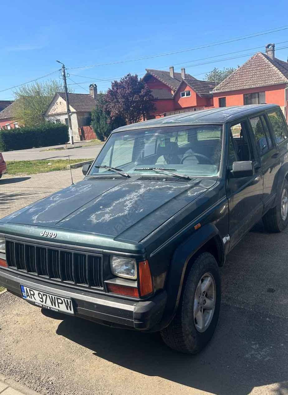 Jeep Cherokee