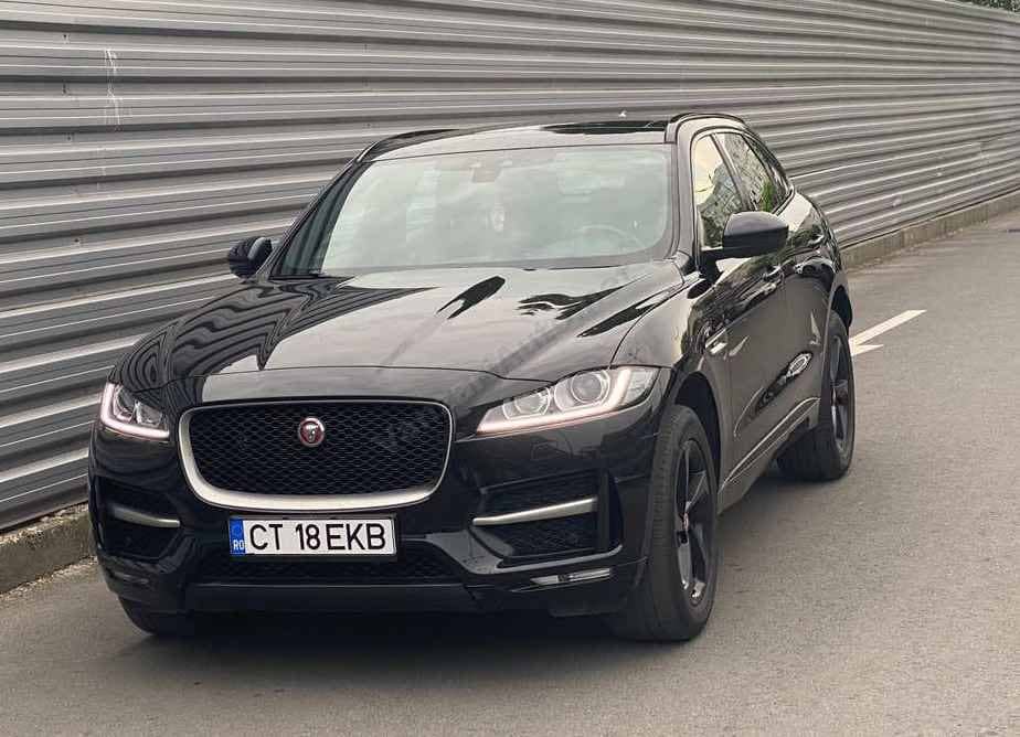Jaguar F-Pace