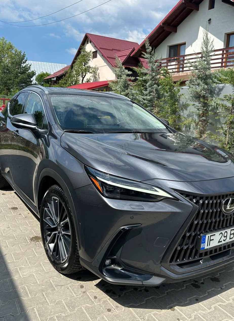 Lexus Seria NX
