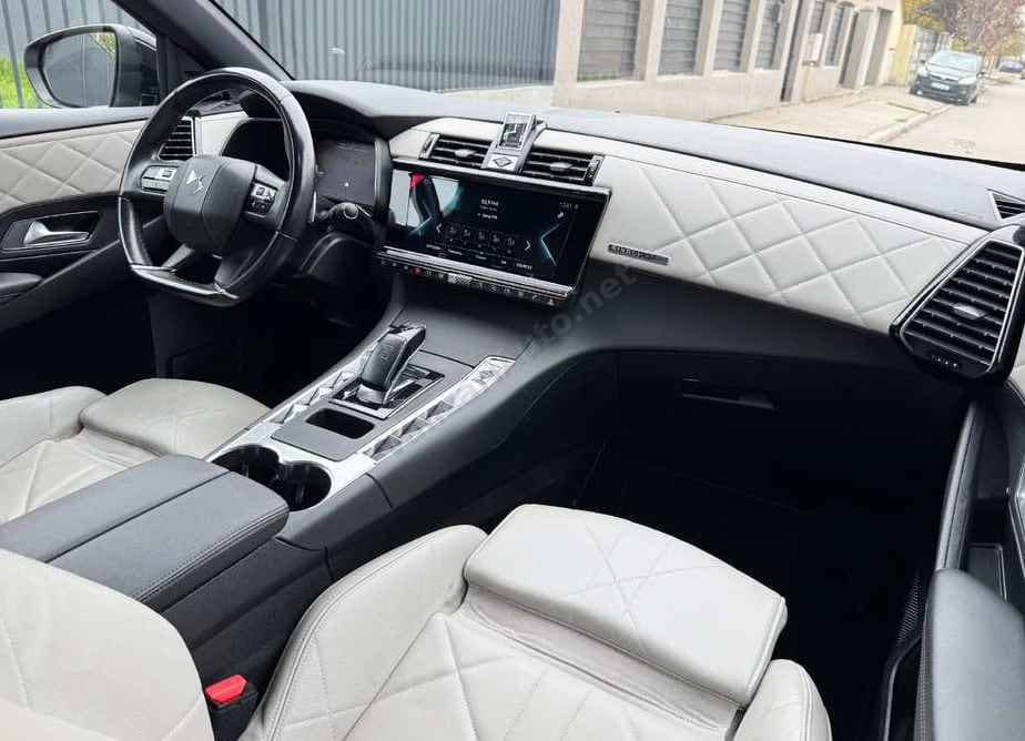 DS Automobiles DS 7 Crossback