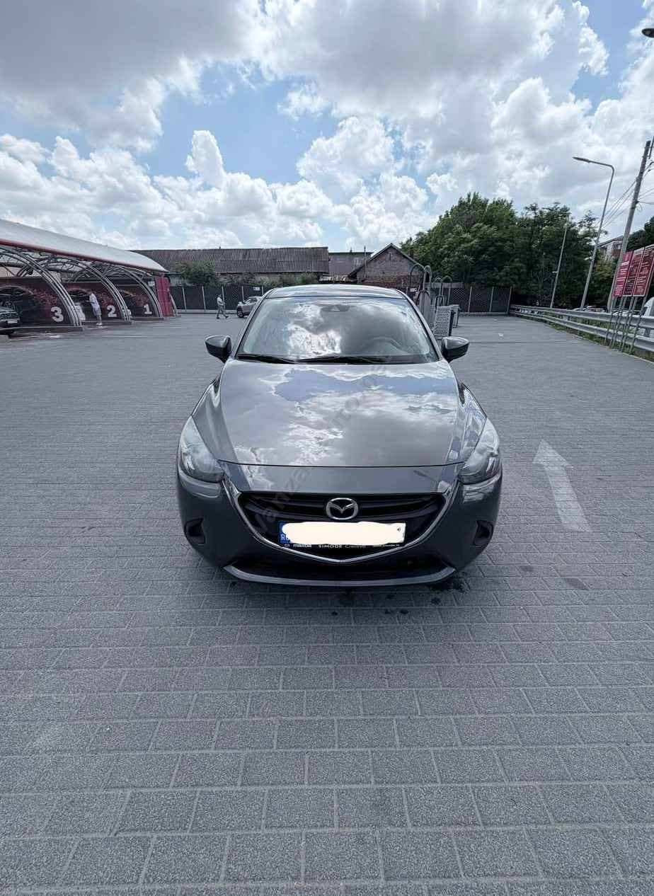 Mazda 2