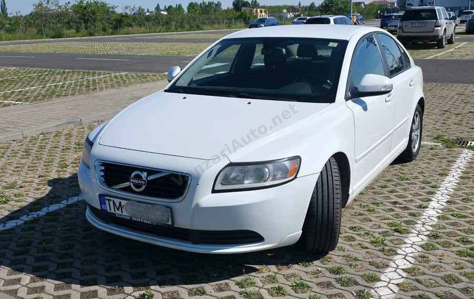 Volvo S40
